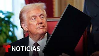 Trump firma nuevas órdenes ejecutivas en la Oficina Oval