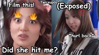 twice nayeon hit jihyo head but nayeon even more angry *nayeon got exposed*