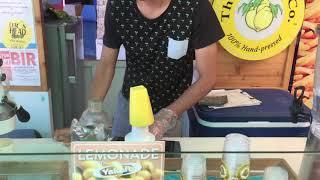 Филиппины уличный вкусный напиток. Philippines street tasty drink.