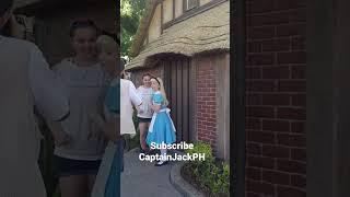 Alice in Wonderland at Epcot - Disney World