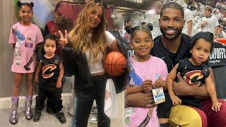 Tatum and True Thompson supporting dad Tristan Thompson at the Cleveland Cavaliers game last month️
