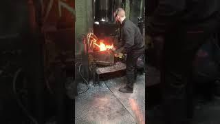 How it's made. #forge . 25t shackle