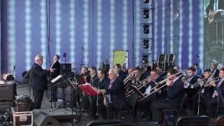 Певец Юрий Шалаев  и эстрадно-джазовый оркестр "SM-Band"