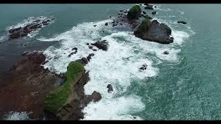 Aerial visit to the "Three Sisters" islands - Costa Rica