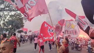 RECEPÇÃO AO ONIBUS DO SPFC - LIBERTADORES