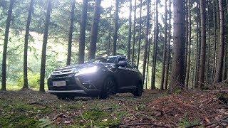 Mitsubishi Outlander S-AWC Demo in the woods