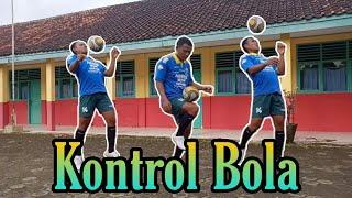 Kontrol Bola Menggunakan Kepala, Dada dan Paha || Aditya Permana Putra (2009295) 2B Penjas