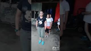 tiktok emak goyang