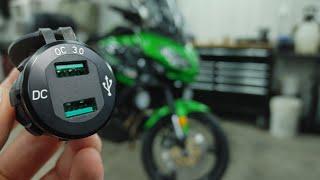 Kawasaki Versys 650 - Pose de prises USB sur le tableau de bord