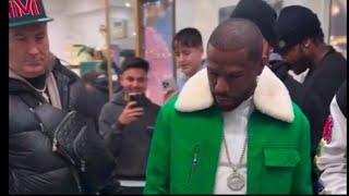 Floyd Mayweather ATTACKED By Anti-Isreal Protesters In London & CHASED OUT Of Jewelry Store