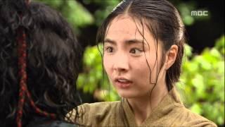 [2009년 시청률 1위] 선덕여왕 The Great Queen Seondeok 절벽에서 떨어진 덕만, 뛰어내려 덕만을 구한 천명