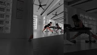 “Even kings bow to queens who train hard.”, as quoted #yoga #running #fitness #gym #chiayee嘉妤