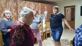 Мы на юбилее у Ирины Дмитриевны! 85 лет ! Всех благ и здоровья всем!!!