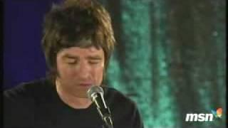 Noel & Gem - Wonderwall (live)