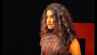 Life in a vanity van | Sara Arfeen Khan | TEDxDSCEWomen