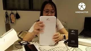 Unboxing Wireless Charger and Uv Disinfection Device from #Singhealth