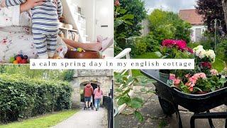 Slow spring day in my English cottage  let’s catch up, cottage garden tour, sunny walk & pub tea