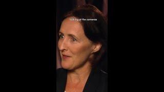 Fiona Shaw and her mousey apron #BehindTheScenes #HarryPotter