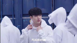 Charlie xcx boys but it's stray kids