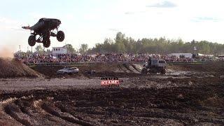 SAIL MEGA TRUCK HUGE AIR! Michigan Mud Jam 2015