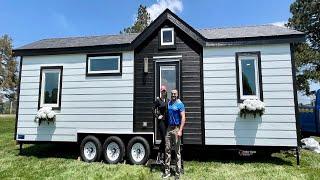 Award Winning Decathlon Tiny Homes 32’ Athena Model Penelope For Sale