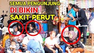 NGAKAK !! PRANK NGAMEN SEMUA PENGUNJUNG DI BUAT SAKIT PERUT