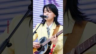 이 슬픔이 모이면 난 파란 그림을 그려 / 그 물감을 다 쓰면 너란 그림만 남겨져 #터치드 #윤민 #TOUCHED #YUNMIN