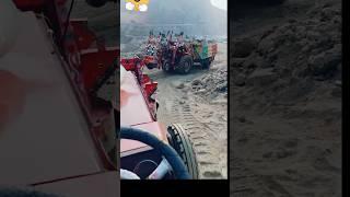 Massey Ferguson 385 stunt video.#viralshort #स्वराज855 #youtubeshorts