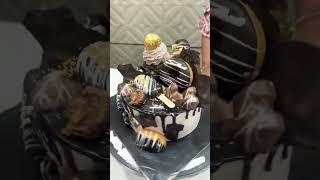 #cake #cakedecorating #ferrerorochercake #decoration #shortvideo #viral