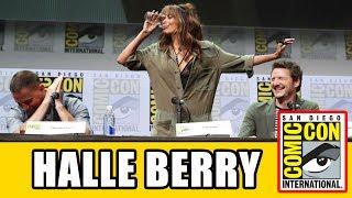 Halle Berry Chugs A PINT OF WHISKEY At The Kingsman The Golden Circle Comic Con Panel