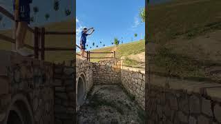 parkour en los tuneles de río en granada.