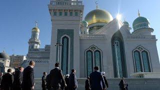 Russie : Vladimir Poutine inaugure la Grande Mosquée de Moscou