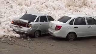 Snow avalanche on Mt Elbrus, Caucasus,  Russia