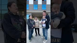 去年二拉娜娜才结婚，当时给他们安排了婚房家具，如今他们孩子都穿过八省之旅了#家具人小邝 #海哥量地球 #农村生活 #家具