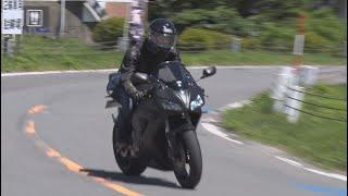 美ヶ原に通じる「ビーナスライン」ツーリングの季節…バイク事故相次ぐ　全国でも珍しい「単車神社」で例大祭　警察「カーブの手前で減速を」