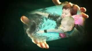 Денис и дельфин Дамир (HANDS)