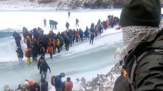 300 PEOPLE STUCK ON CHADAR TREK