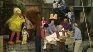 Sesame Street: Maria and Luis' Wedding Day Song