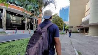 Walking in Panama - Via España to calle 50