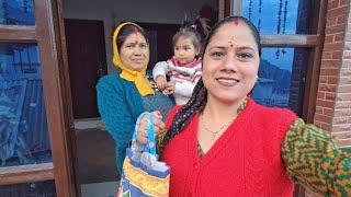 These are the benefits of having relatives in the village  || Pahadi Lifestyle Vlog || Priyanka ...