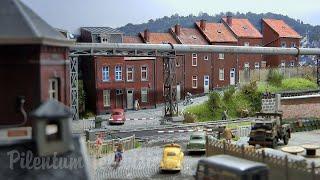 Awesome Weathered Belgian Model Railroad Layout in HO Scale: Quai 12 by Pascal Hubert