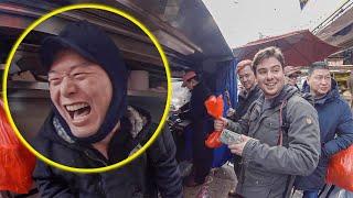 White Guy Gets Street Food in Rare Chinese Dialect, STUNS Locals