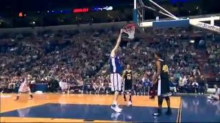 World's Tallest Player Dunk