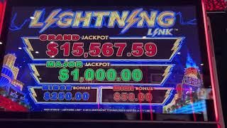 Chasing the maxed out major on Lightning Link High Stakes!