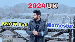 Snow Fall in UK 2024 | Snow Fall in Worcester UK 2024 | Driving in Snow Fall