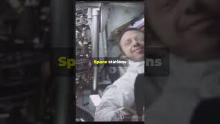 How Space Stations Get Oxygen! 