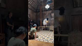 DI BALIK LAYAR SEWU DINO
