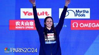 Kate Douglass becomes the fastest U.S. female swimmer in history with record 50m freestyle at Worlds