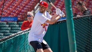 USMNT’s Matt Turner hits homer with Nolan Arenado at Cardinals batting practice