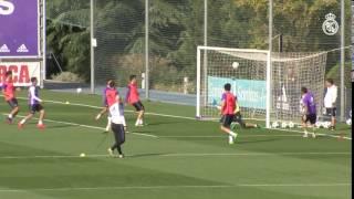 Incredible James Rodríguez nutmeg and goal in training!